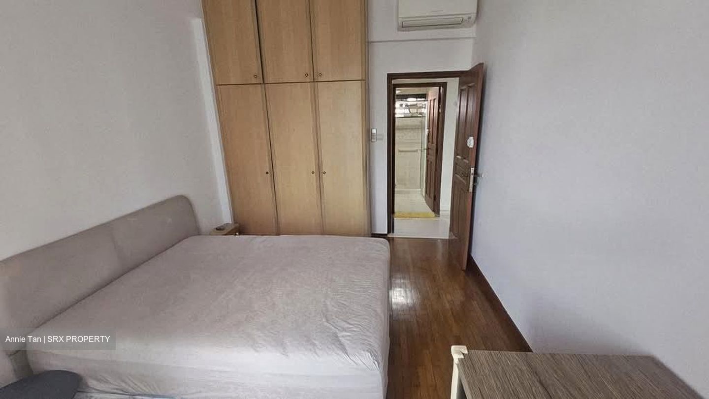 Hillview Heights (D23), Condominium #575944641